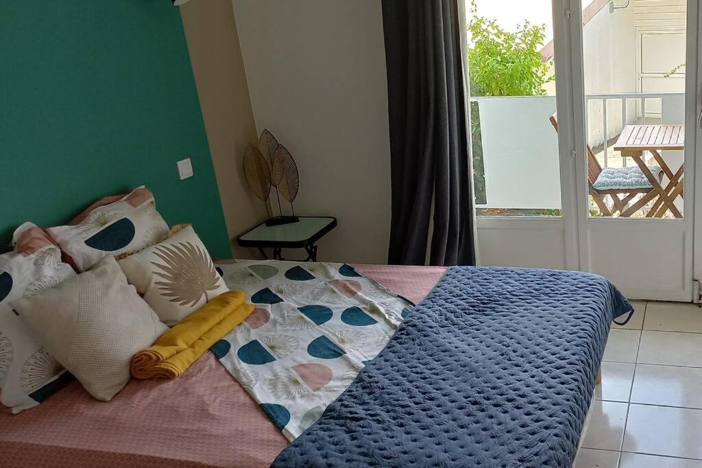 Appartement Avec Piscine Proche De La Mer Les Trois-Ilets Exterior foto